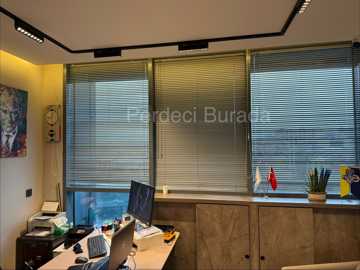 Perdeci Burada